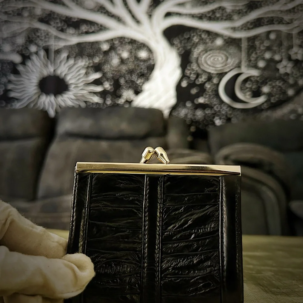 Vintage 1950 Eel Skin Kiss Closure coin purse - Picture 6 of 15